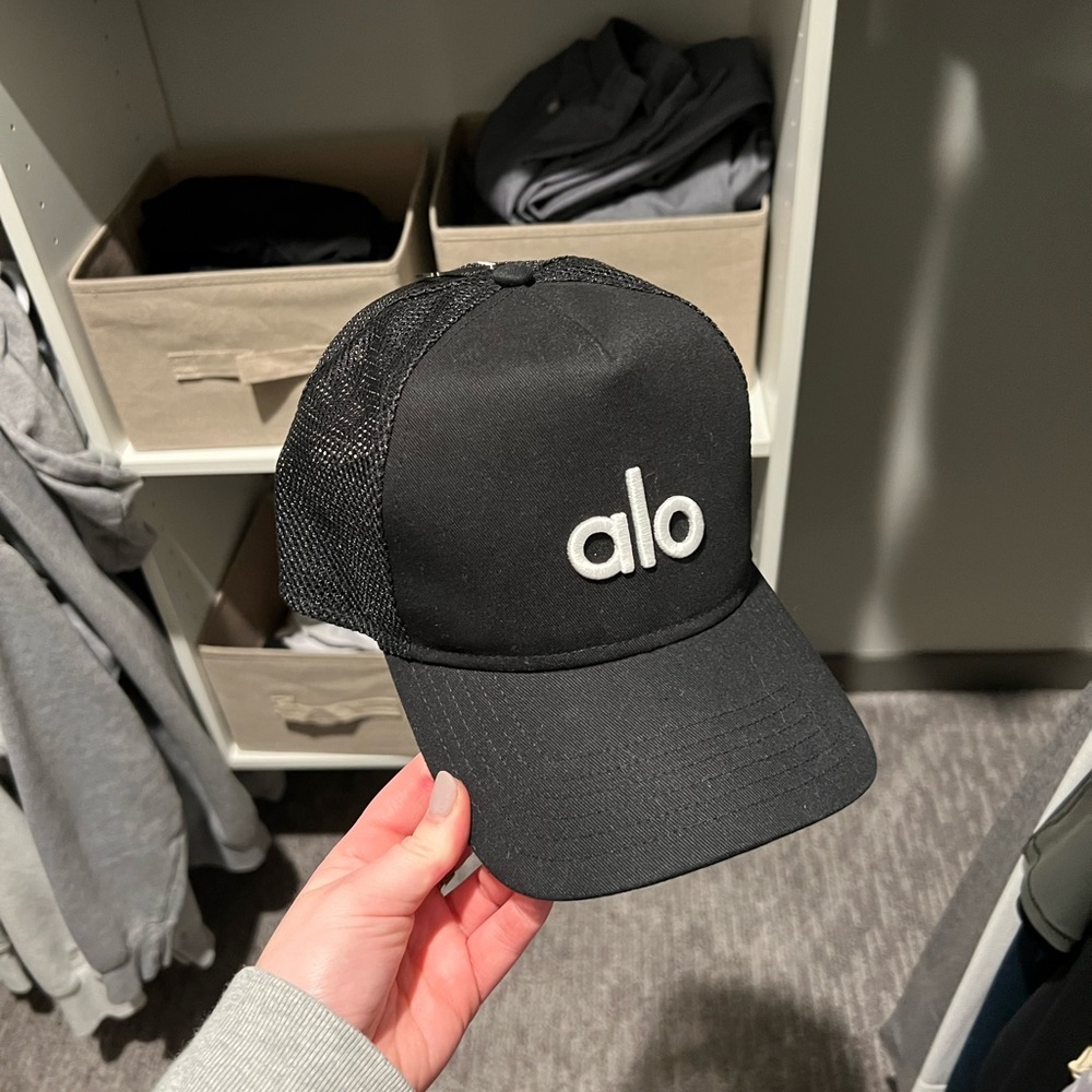 ALO hat